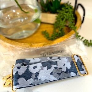 Stella & Dot Blue Floral Camo Strap For Handbag